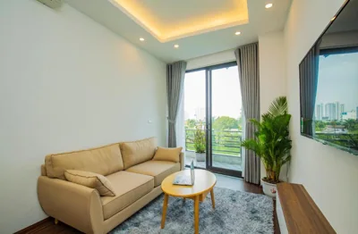 Apartment with Lake View — Minasi Home- Westlake